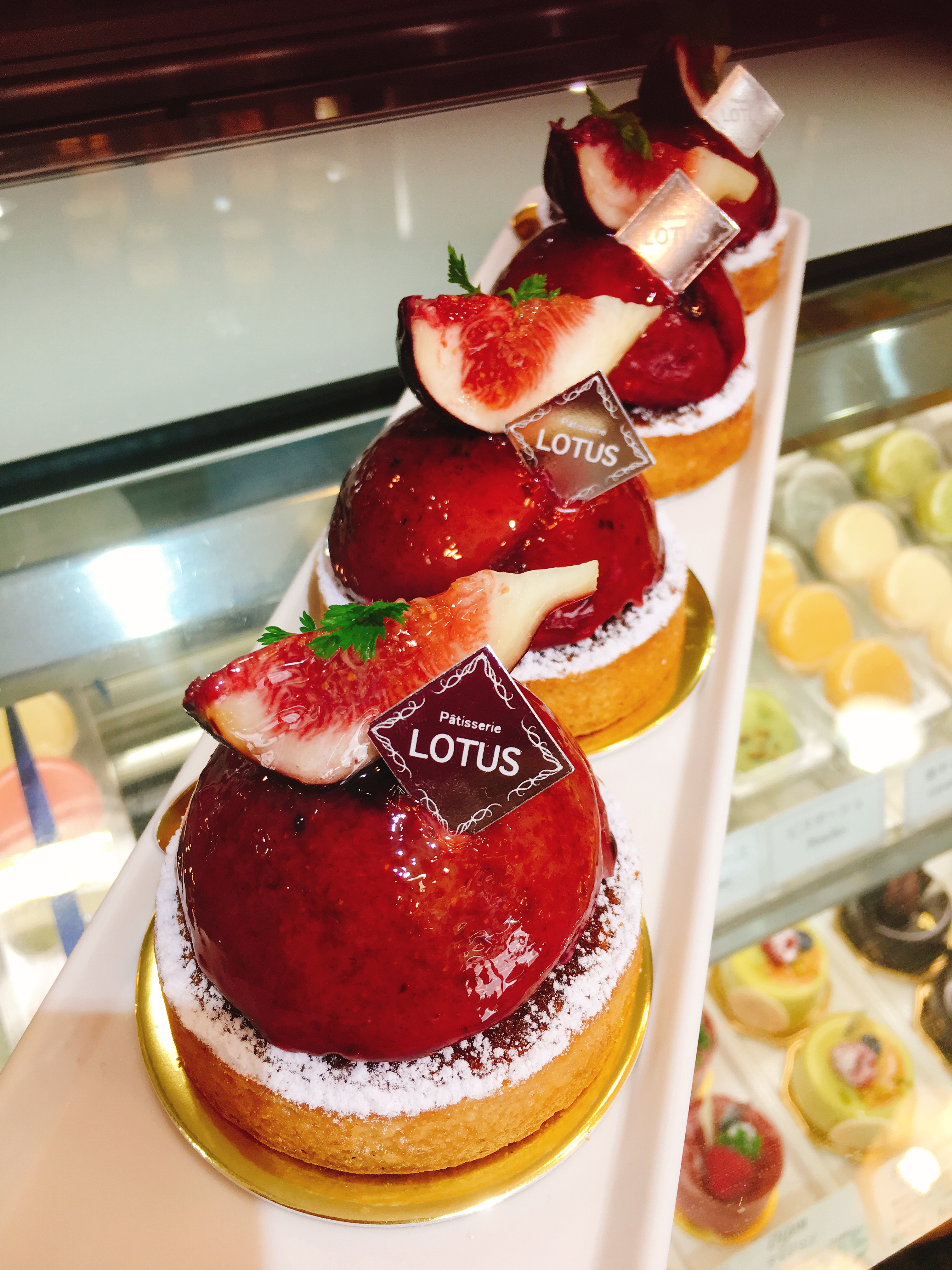 無花果とカシスのタルト 博多にあるケーキ屋や洋菓子はpatisserie Lotus